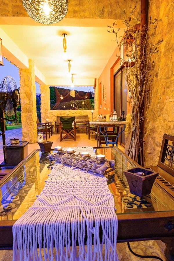 Villa Mariellie Néa Péramos Esterno foto